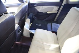 宝骏310W
