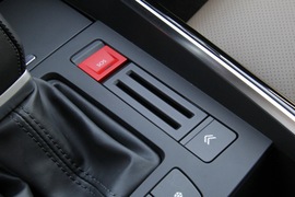 2017款雪铁龙C5实拍组图