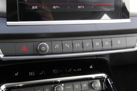 2017款雪铁龙C5实拍组图