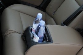 2017款雪铁龙C5实拍组图