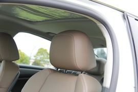 2017款雪铁龙C5实拍组图