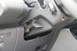 2017款雪铁龙C5实拍组图