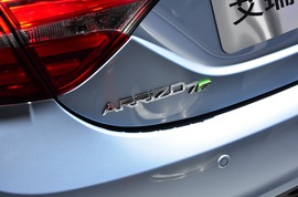 奇瑞艾瑞泽7e上海车展实拍