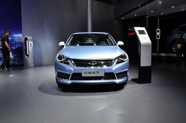 奇瑞艾瑞泽7e上海车展实拍