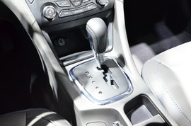 奇瑞艾瑞泽7e上海车展实拍