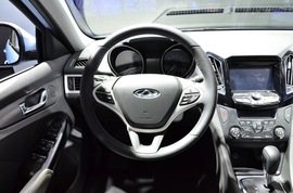 奇瑞艾瑞泽7e上海车展实拍