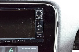 广汽三菱欧蓝德PHEV上海车展实拍