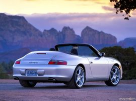 保时捷911Carrera敞篷版