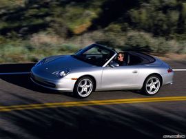 保时捷911Carrera敞篷版