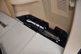 2012款广汽丰田全新汉兰达2.7L豪华版