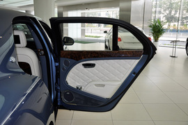 2012款宾利慕尚女王登基钻禧纪念版