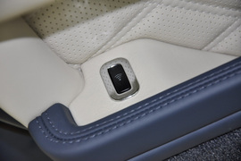 2012款宾利慕尚女王登基钻禧纪念版