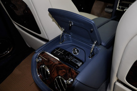 2012款宾利慕尚女王登基钻禧纪念版