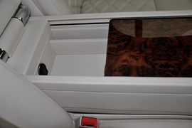 2012款宾利慕尚女王登基钻禧纪念版