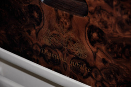 2012款宾利慕尚女王登基钻禧纪念版