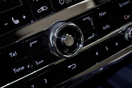 2012款宾利慕尚女王登基钻禧纪念版