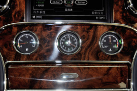 2012款宾利慕尚女王登基钻禧纪念版