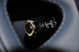 2012款宾利慕尚女王登基钻禧纪念版