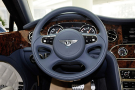 2012款宾利慕尚女王登基钻禧纪念版