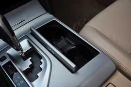 2012款丰田凯美瑞骏瑞2.5S