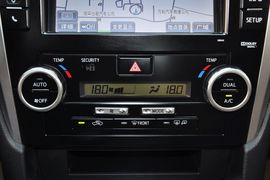 2012款丰田凯美瑞骏瑞2.5S