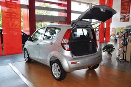 2012款铃木派喜1.4L手动尊贵型到店实拍
