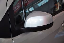 2012款铃木派喜1.4L手动尊贵型到店实拍