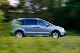 2012款大众夏朗2.0TSI试驾实拍