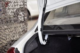 2012款力帆620EV纯电动汽车