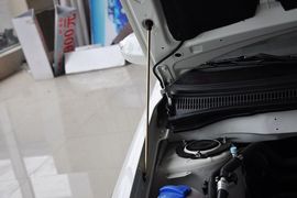 2012款力帆620EV纯电动汽车