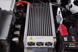 2012款力帆620EV纯电动汽车