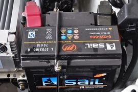 2012款力帆620EV纯电动汽车