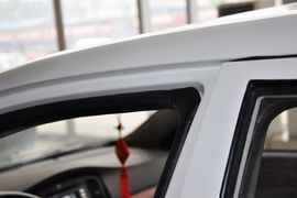 2012款力帆620EV纯电动汽车