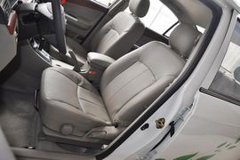 2012款力帆620EV纯电动汽车