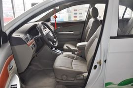 2012款力帆620EV纯电动汽车