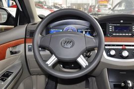 2012款力帆620EV纯电动汽车