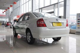 2012款力帆620EV纯电动汽车