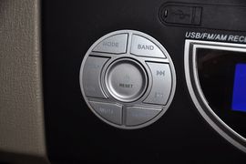 2012款力帆320冠军版1.3L标准型