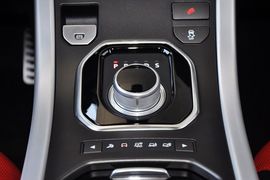 2012款路虎揽胜极光5门耀动版