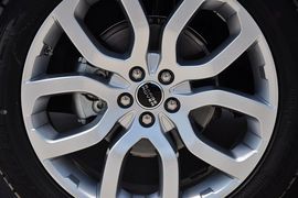 2012款路虎揽胜极光5门耀动版