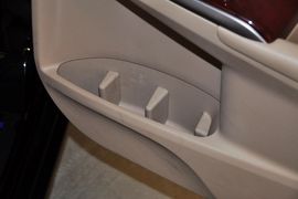 2012款丰田凯美瑞2.5Q