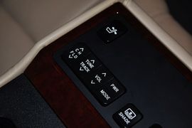 2012款丰田凯美瑞2.5Q