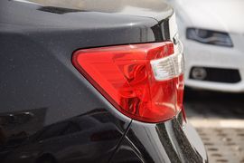 2012款丰田凯美瑞2.5Q