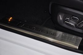 2012款捷豹XJL