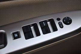 2012款长城C50