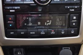 2012款长城C50