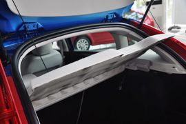 2012款东风雪铁龙新世嘉两厢1.6L自动乐享型