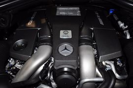 2012款奔驰ML63