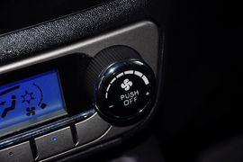 2012款江淮瑞鹰D19两驱经典型