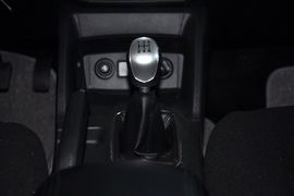 2012款江淮瑞鹰D19两驱经典型